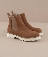 Oasis Society - Women's Gianna Chunky Sole Chelsea Boot