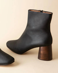 Huma Blanco - Women's Harlow Boots