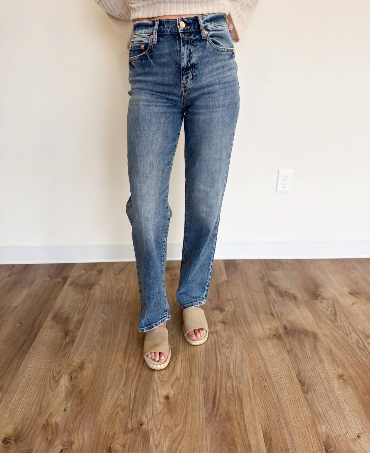 DAZE Loretta High Rise Vintage Straight Jeans in blue - women's jeans