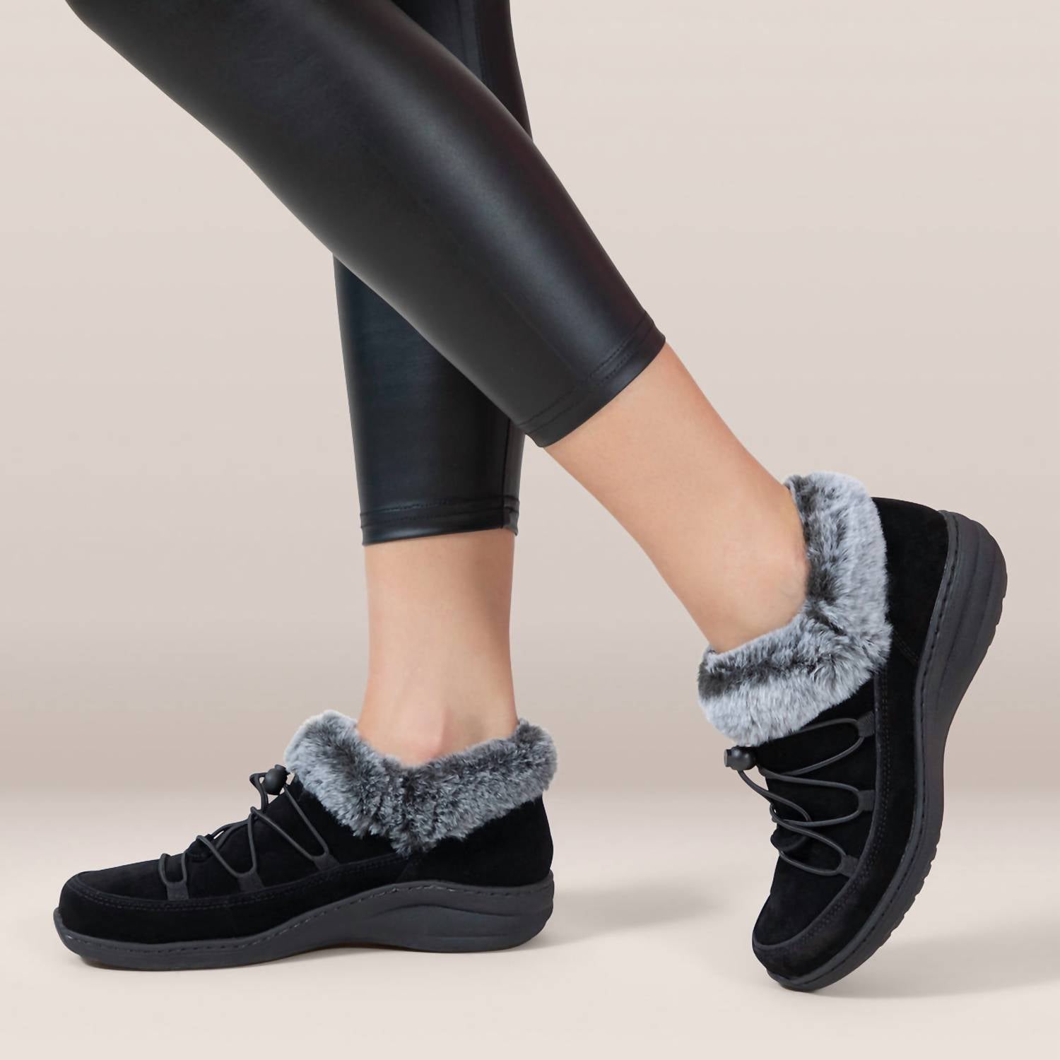 Aetrex - Women's Chrissy Arch Support Waterproof Slip-on Shoes
