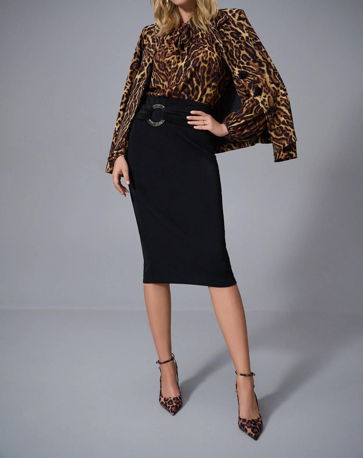 Joseph Ribkoff - Buckle Detail High Waist Pencil Skirt
