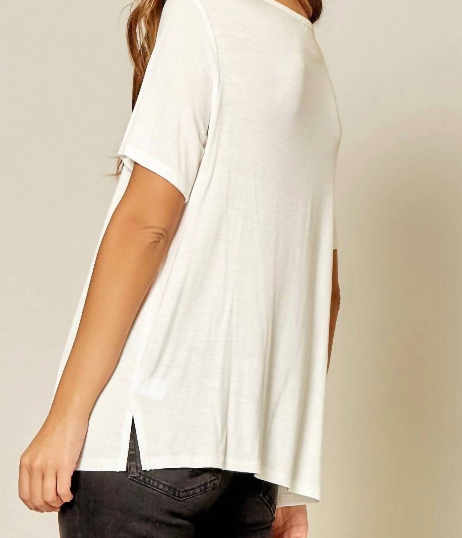 Floral Lips Tee
