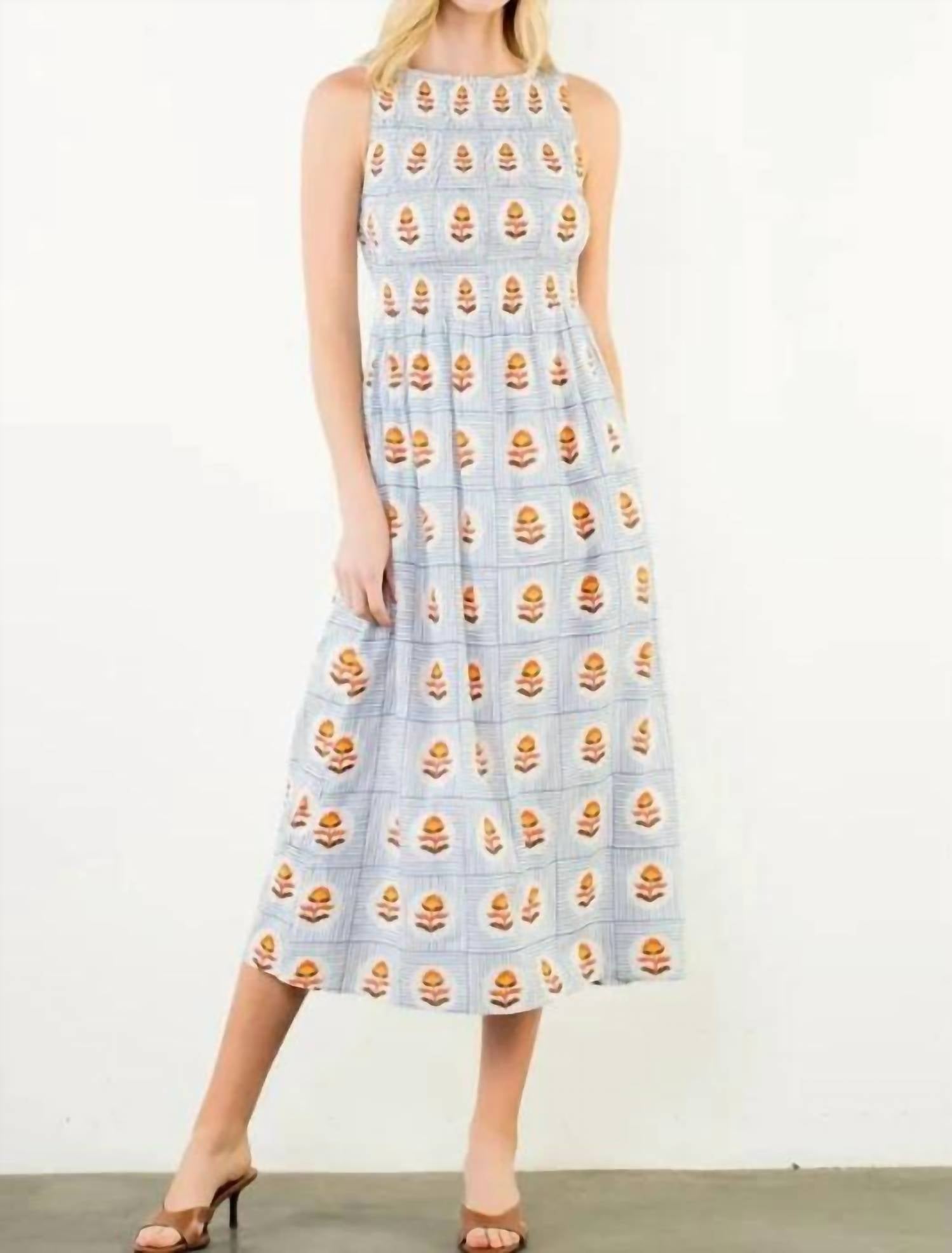 Thml - Sleeveless Smocked Pattern Midi Dress