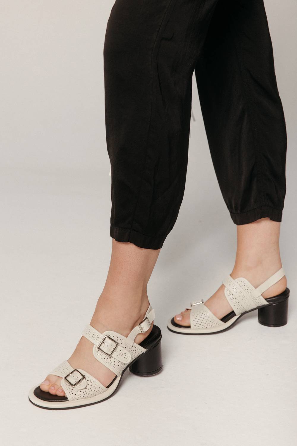 All Black - Women's Triple Buckle Lady Sandals