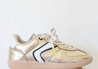 Shu Shop - Women's Sylvia Metallic Sneaker
