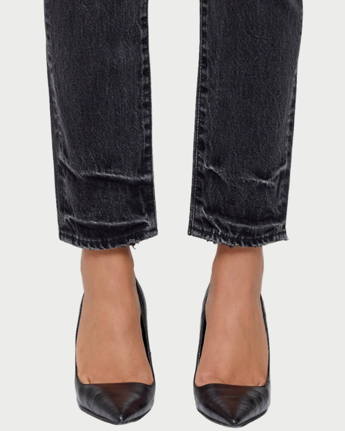 Moussy Seville Tapered Jeans in black - women's jeans - view 4