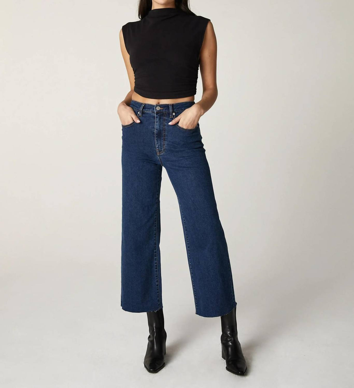 Unpublished - Women's Noemi Cropped Jeans