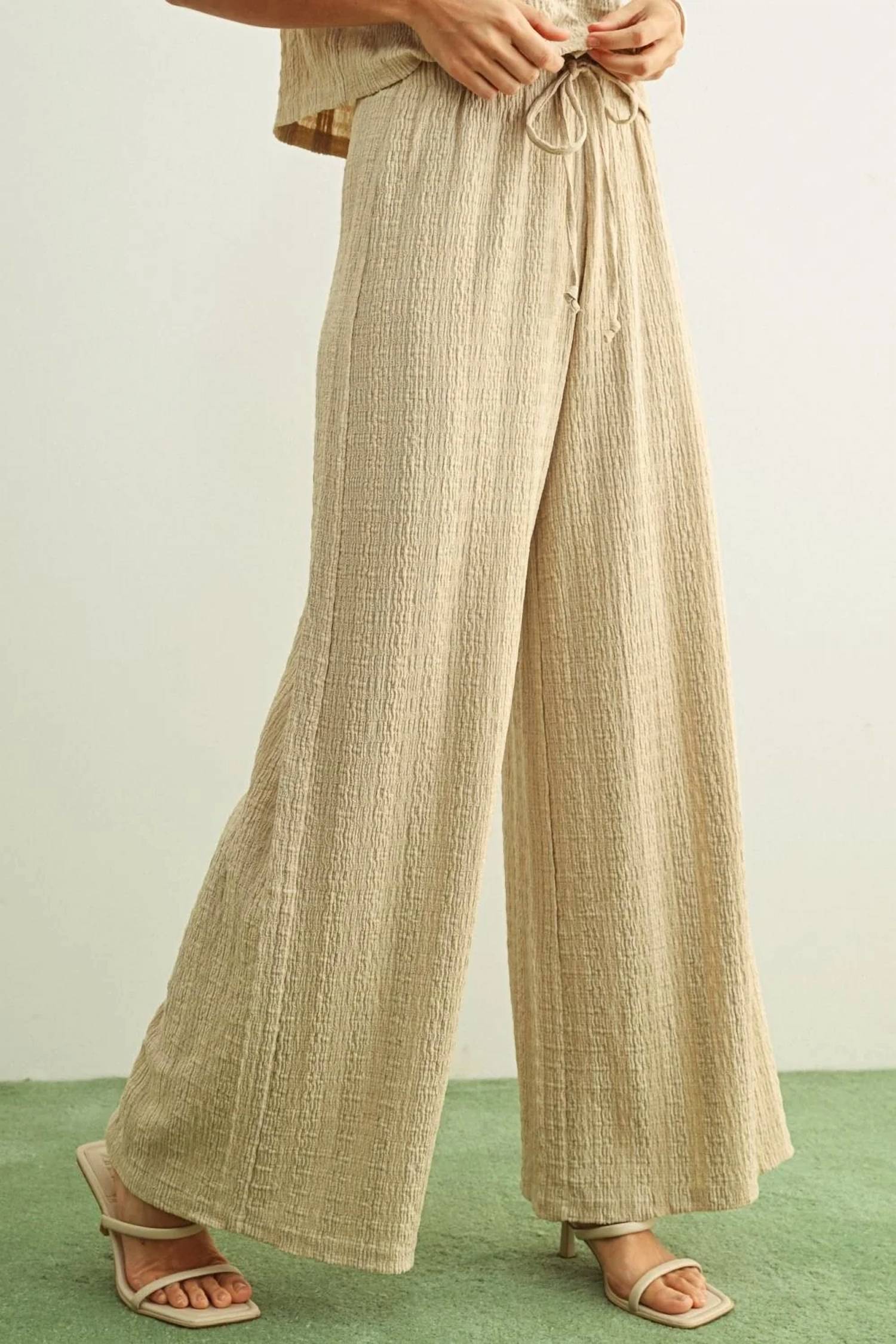 Miou Muse - Textured Wide-leg Pant