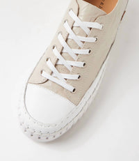 Django & Juliette - Women's Baselo Shoe
