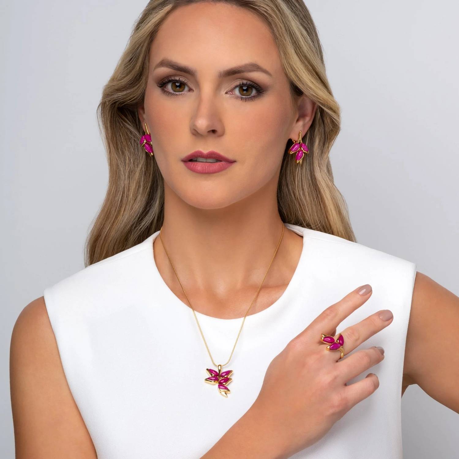 Ayla - Women's Heliconia Necklace