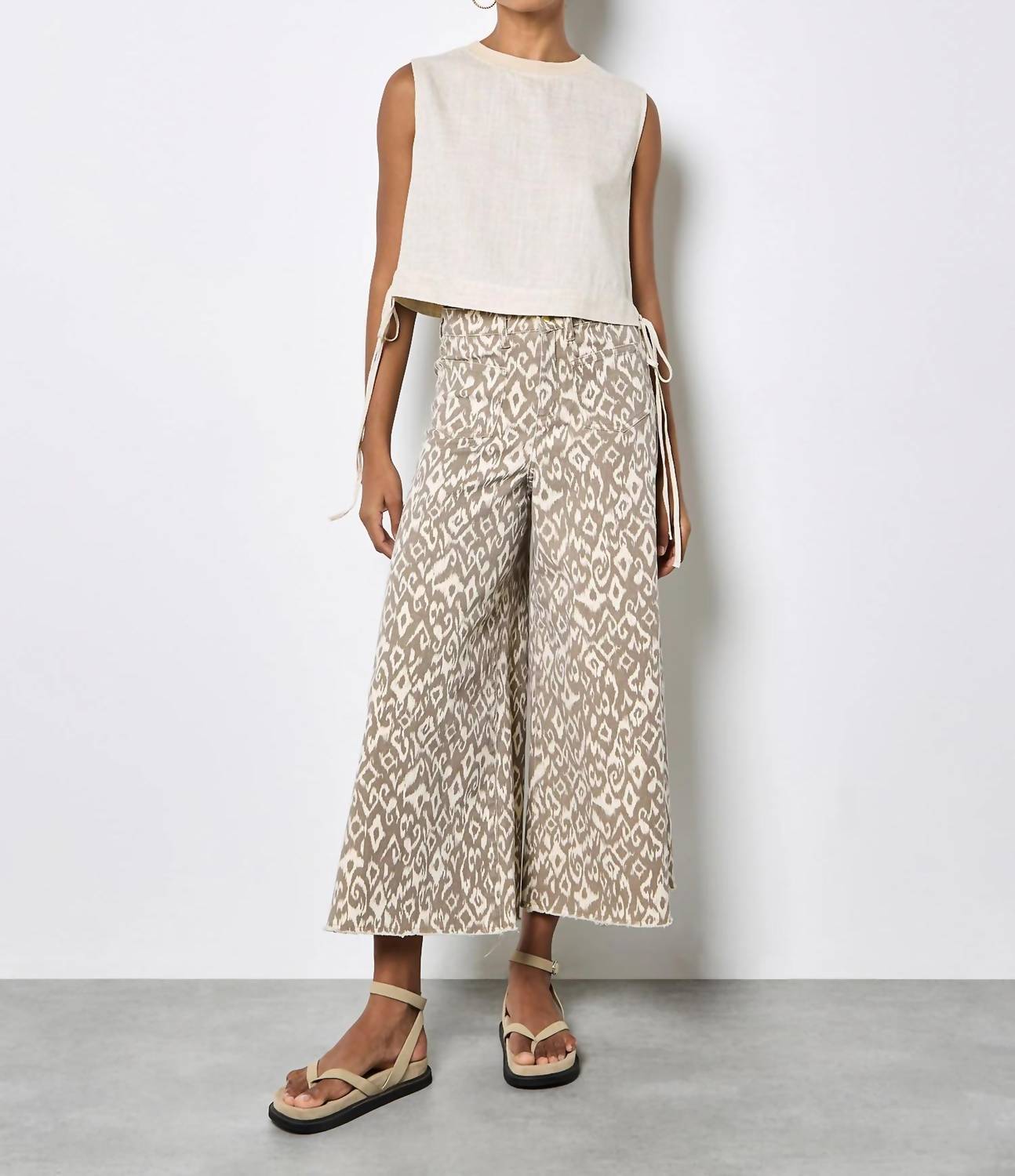 Apricot - Giana Wide Leg Jeans