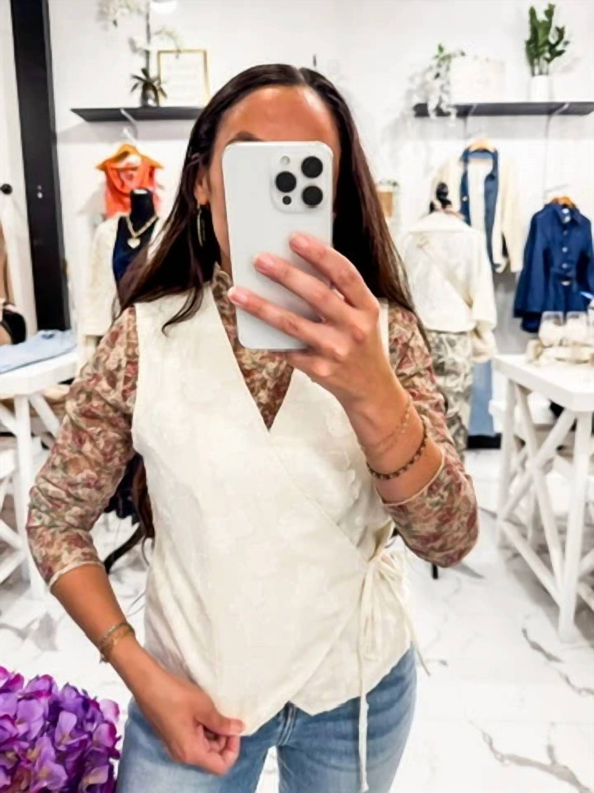 Frnch - Crème De La Cool Embroidery Vest