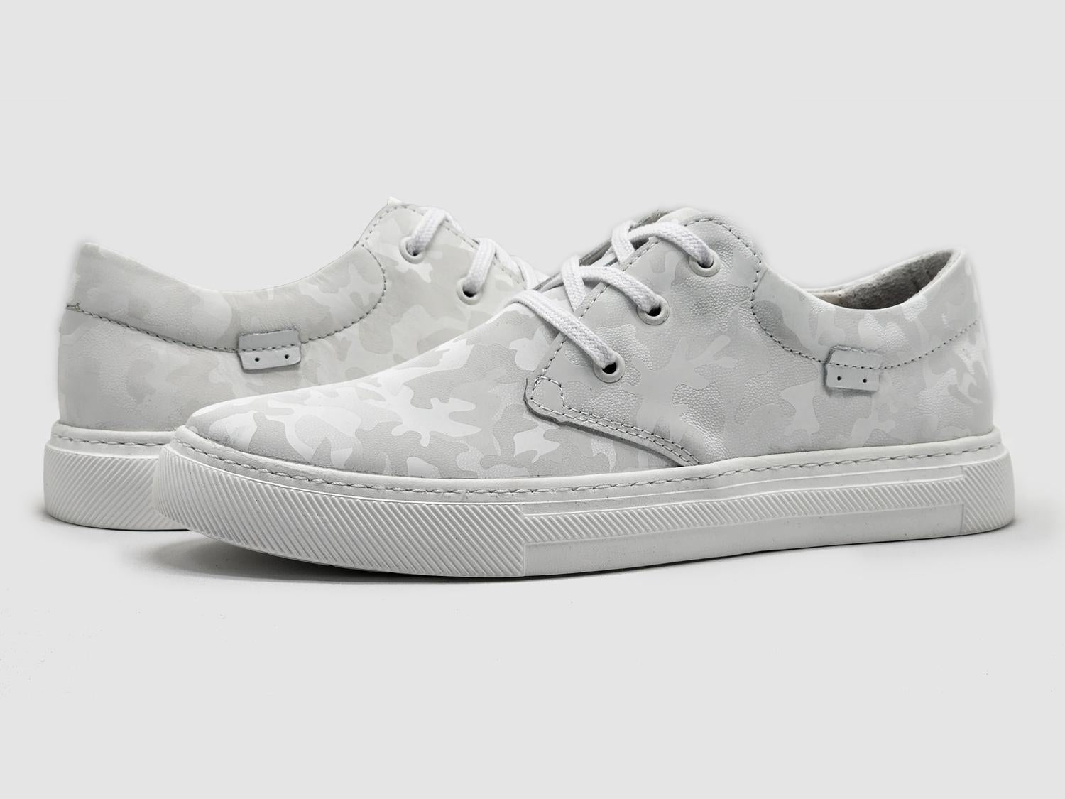 Kcr Group - Women's Camo Leather Sneaker