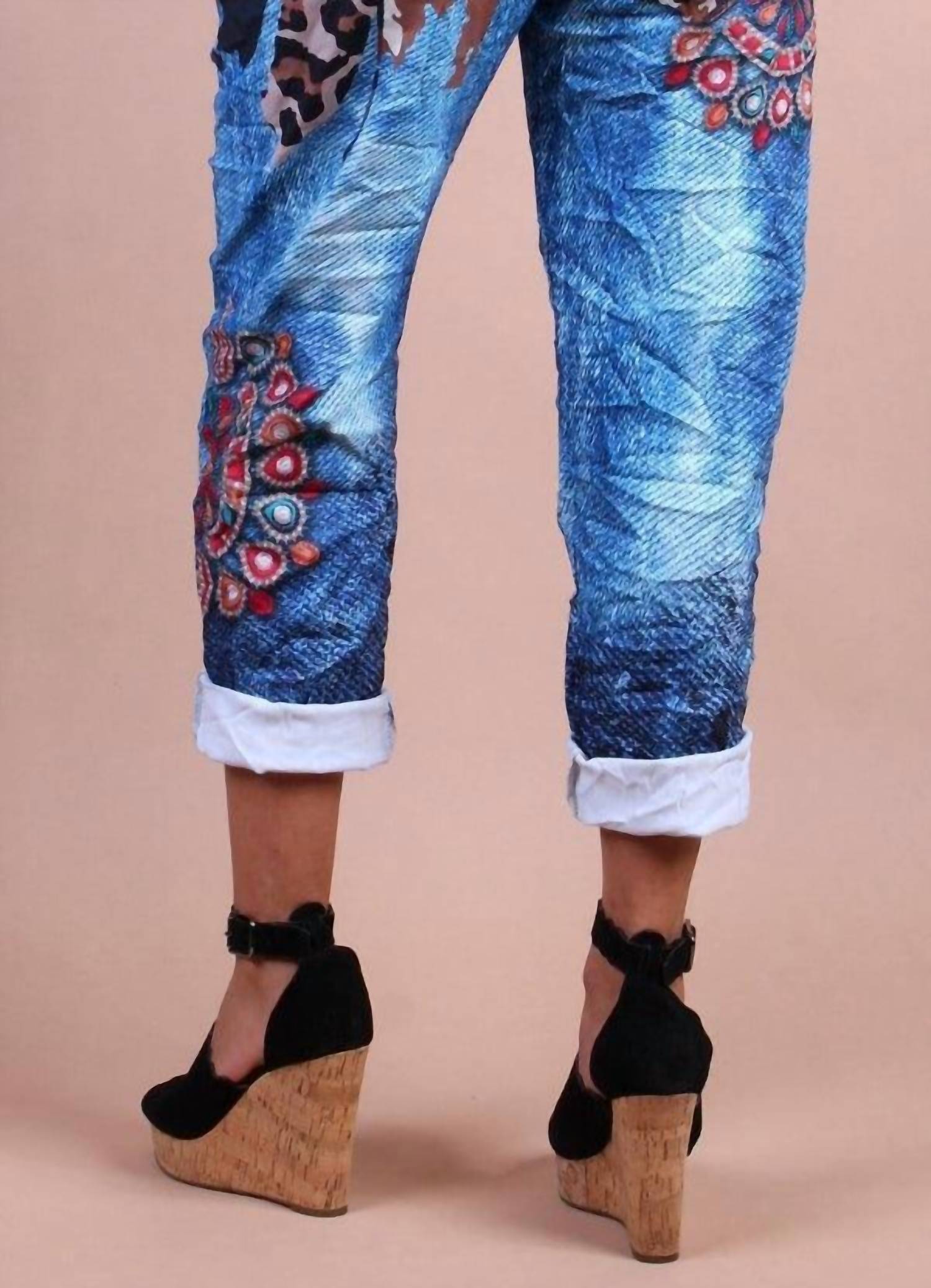 Gigi Moda - Geniviv Cheetah Folk Print Pant
