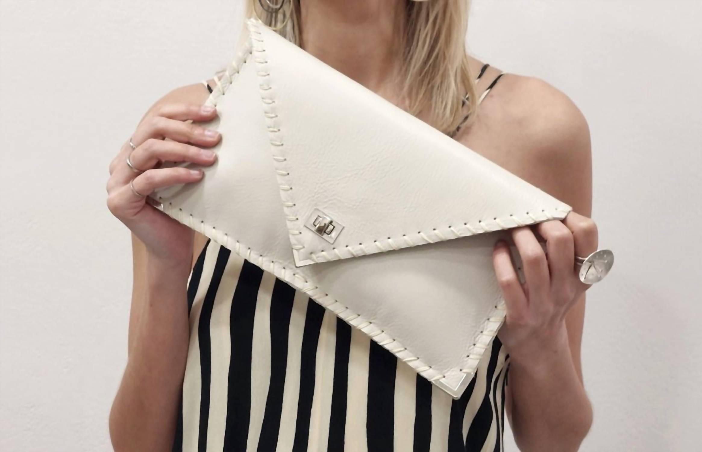 Ana Koutsi - Women's Penelope Leather Clutch