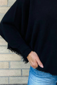 Pure Amici - Fringed Poncho