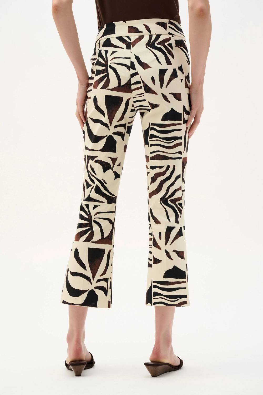 Joseph Ribkoff - Millennium Tropical Print Flared Pull-on Pants