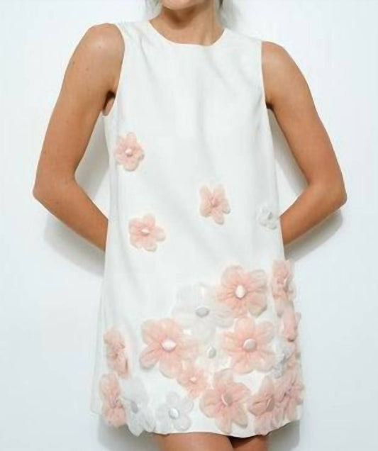 Ina - Sleeveless Floral Applique A-line Dress
