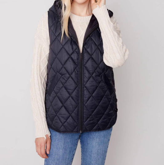 HOODED PUFFER VEST