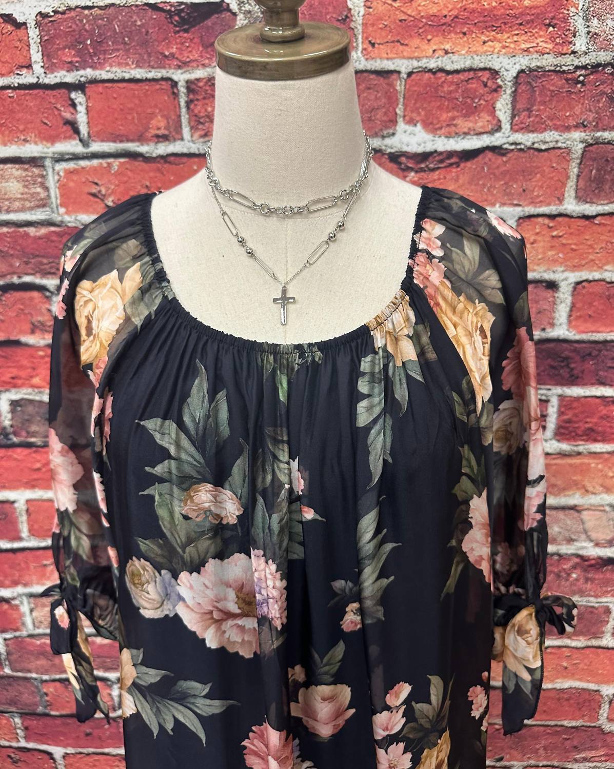 Tempo Paris - Just A Beautiful Girl Maxi Dress
