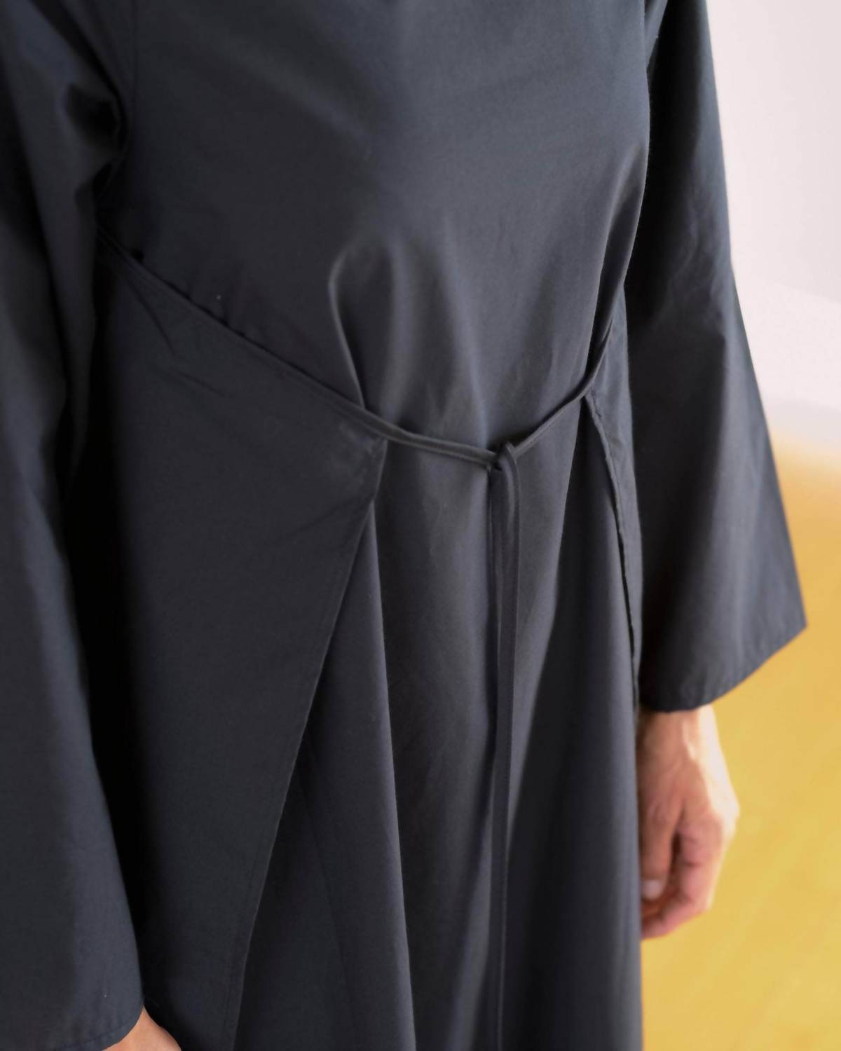 Baserange - DECTI LONG SLEEVE DRESS