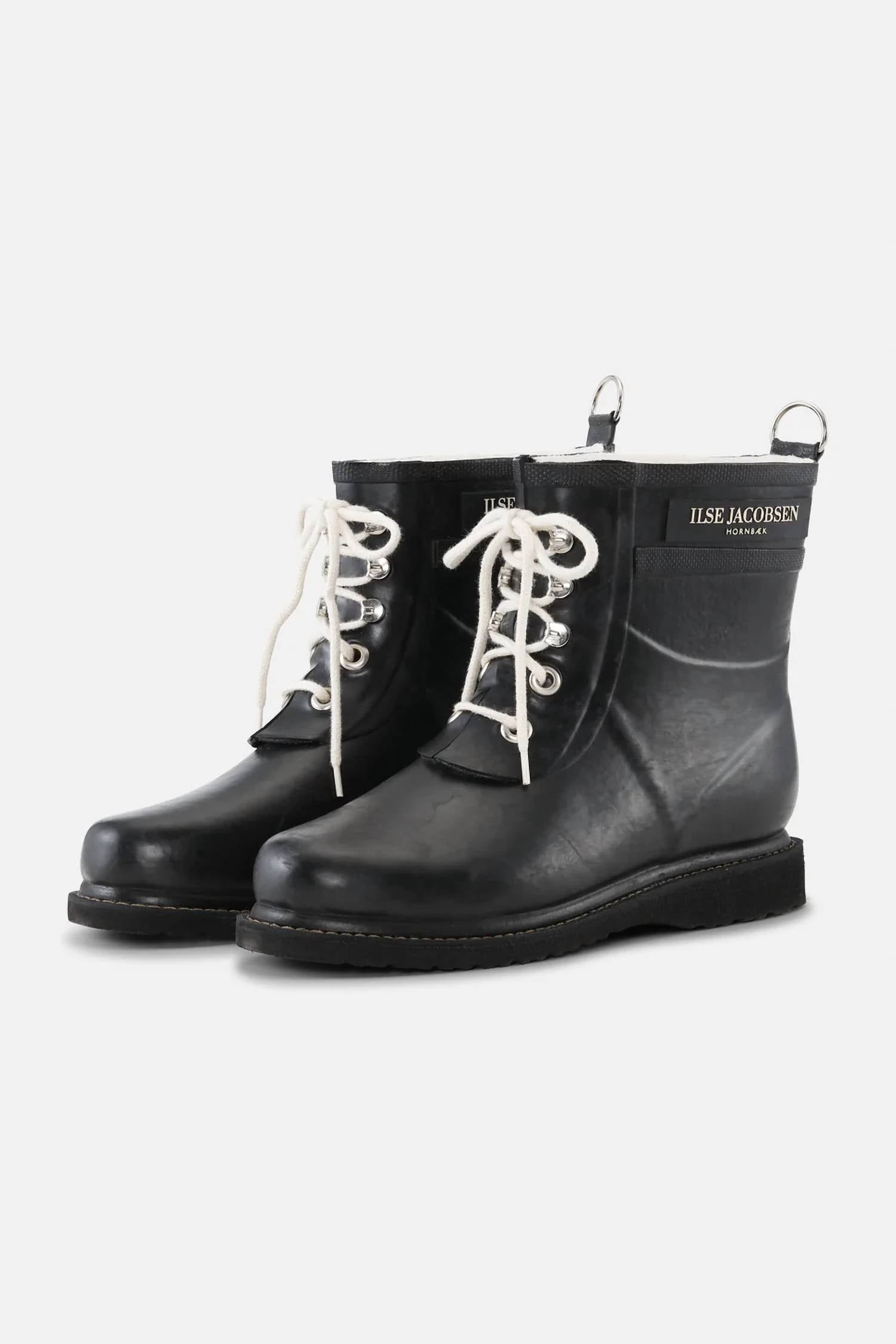 Ilse Jacobsen Women's Rubi 2 Short Boots in black - women's shoe