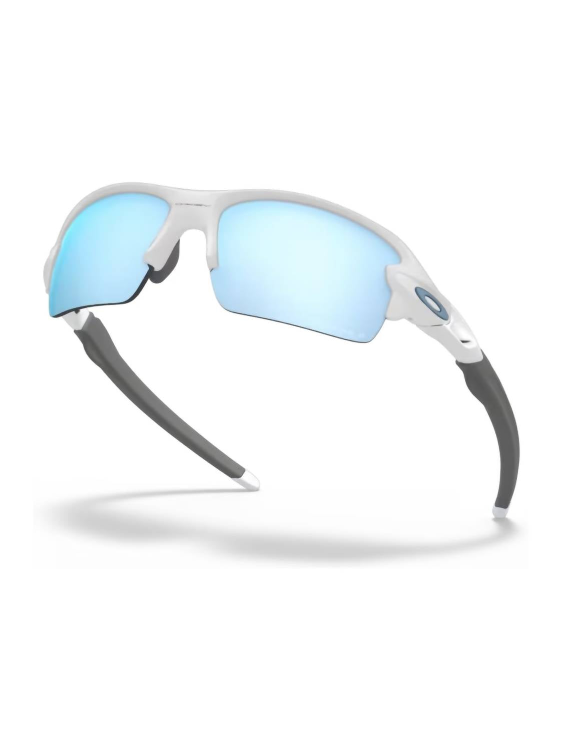 Oakley - Flak Xs Wrap Polarized Sunglasses 9005-06
