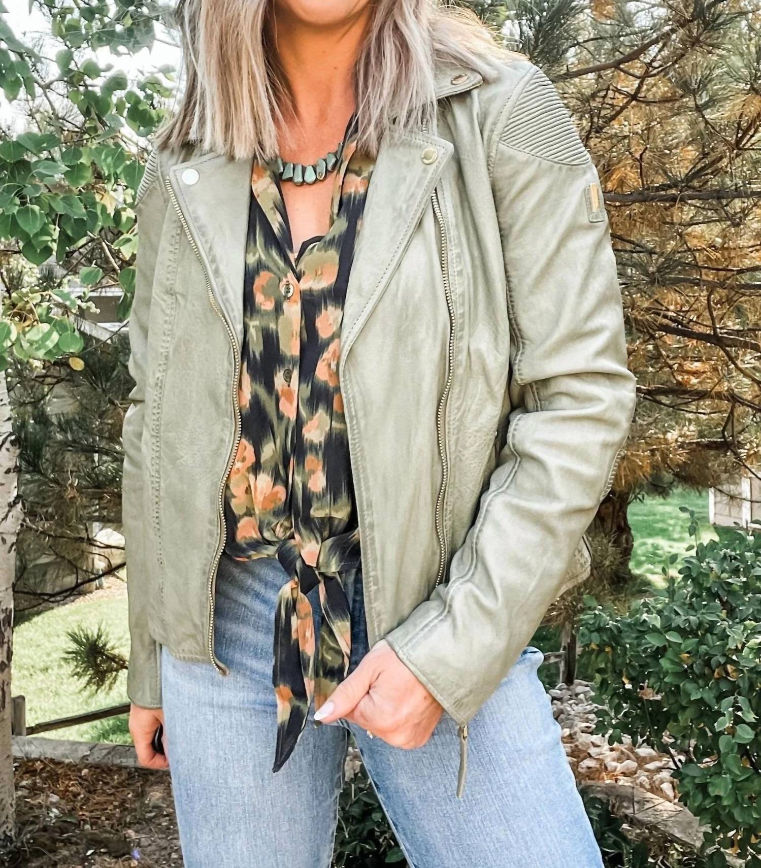 Mauritius - Raizel Classic Fitted Jacket