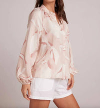 Bella Dahl Long Sleeve Shirred Raglan Shirt in fresco floral print - women's blouse - alternate view
