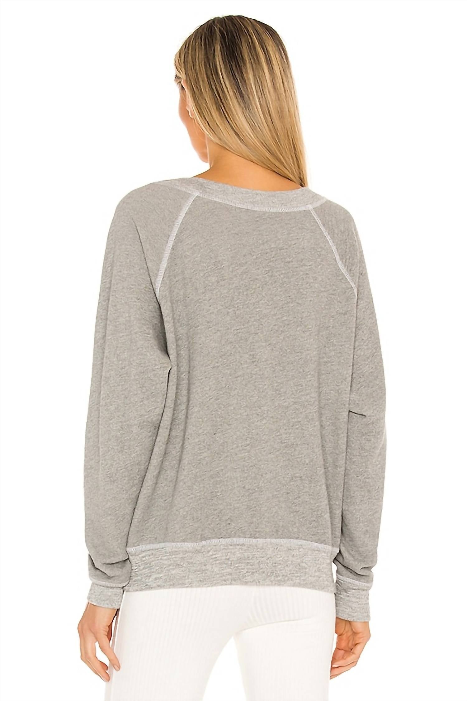 The Great. - V-neck Sweatshirt