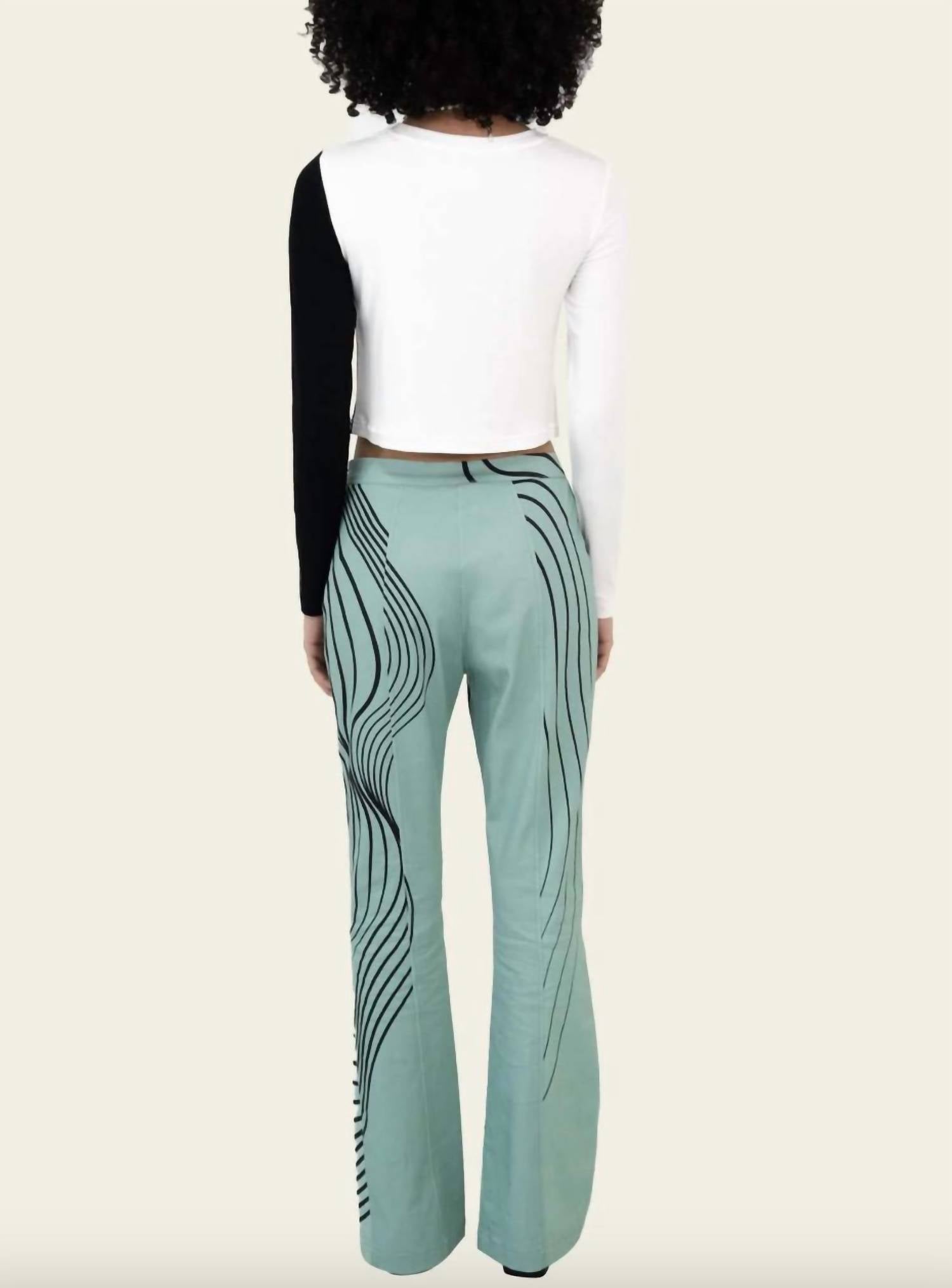 Leo Yin Yang Top
