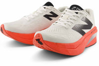 New Balance Men's Fuelcell Supercomp Trainer V3 Shoe in urgent red sea salt - men's shoe