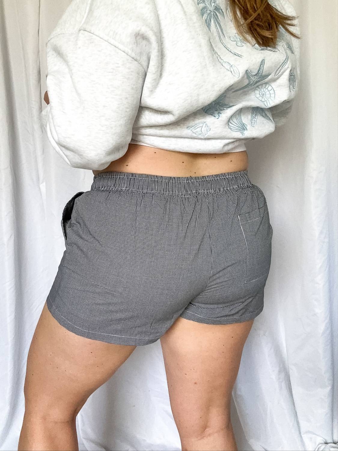 Le Lis - Women's Beachside Checkered Shorts