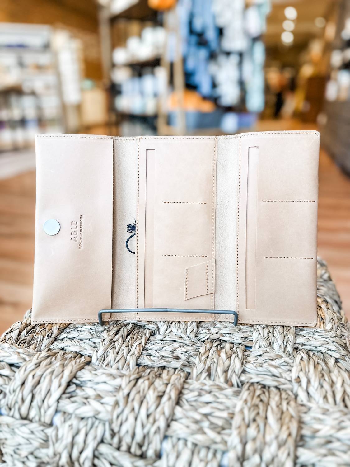 Able - Women's Debre Wallet