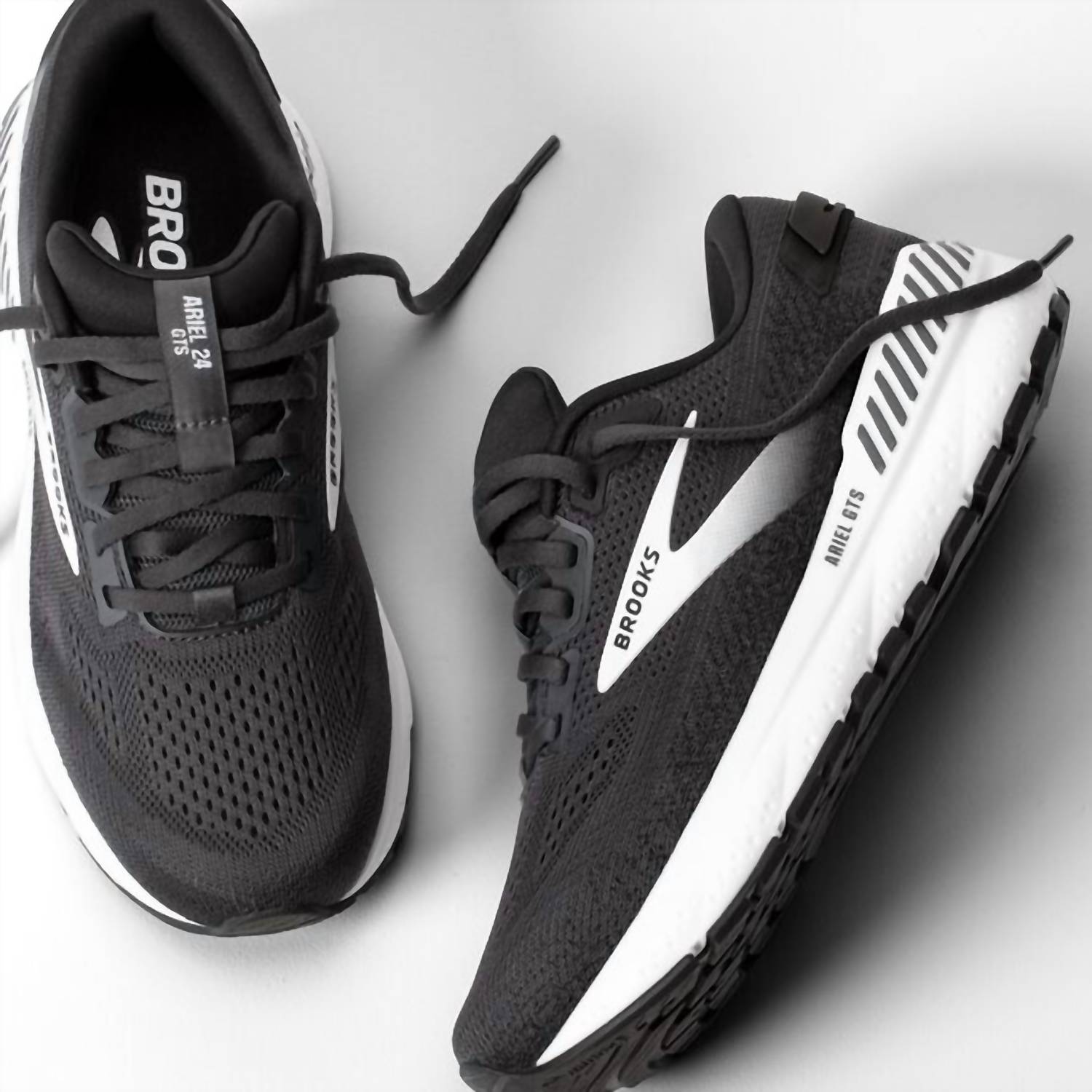 Brooks - Women's Ariel Gts 24 Running Shoes