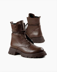 All Black - Women's Tie Lugg Boots