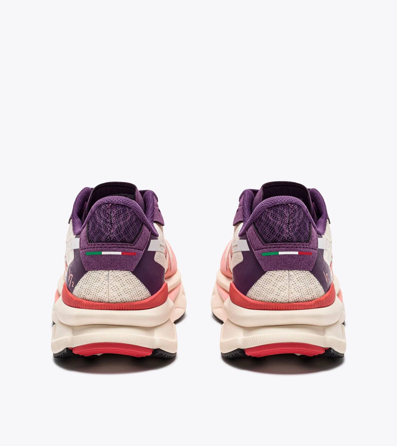 Diadora - Women's Atomo V7000 Sneaker