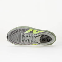 New Balance - Men's Fuelcell Supercomp Trainer V3 Running Shoes