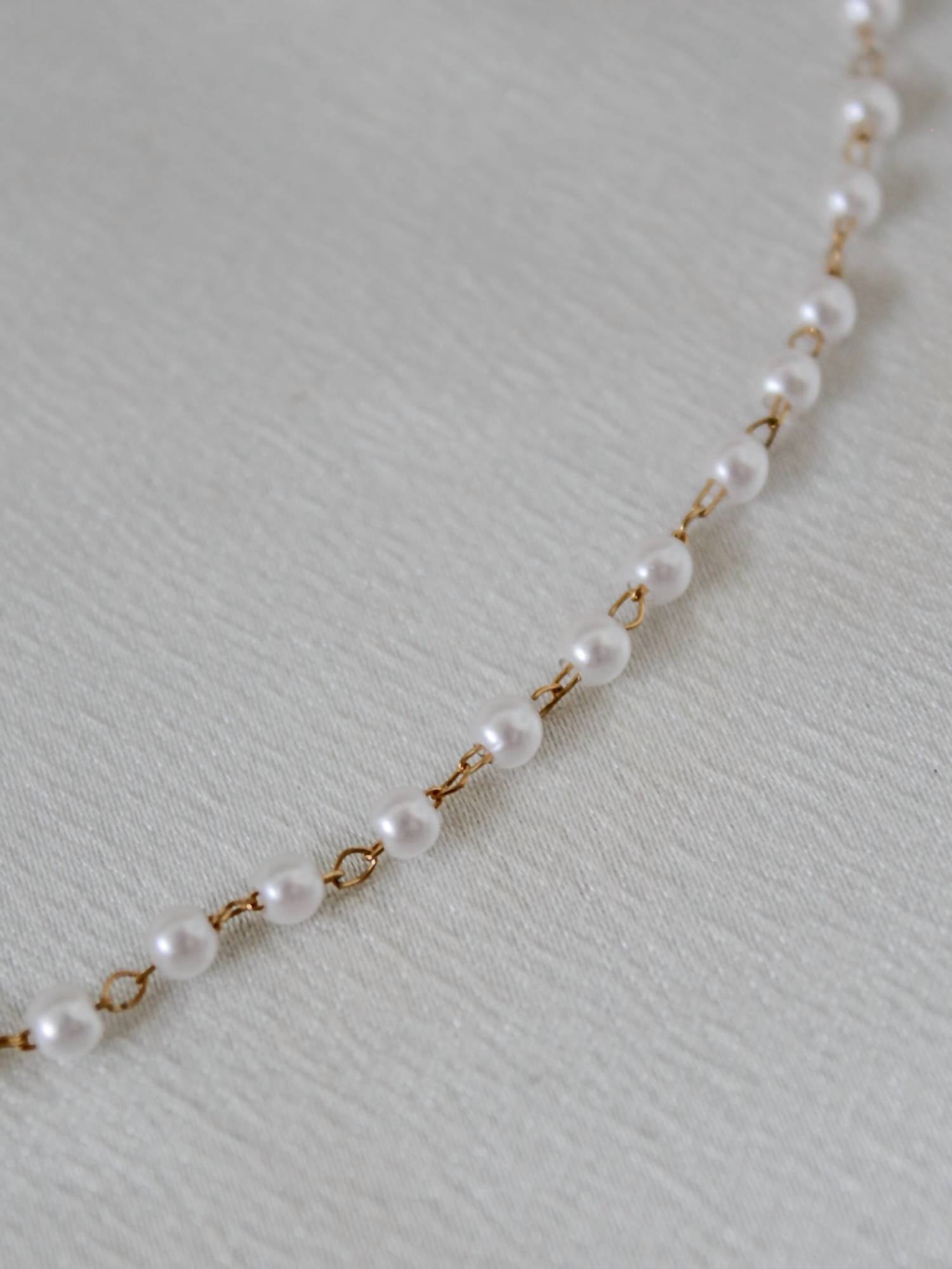 Ellie Vail - Women's Sheena Dainty Pearl Necklace