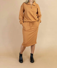 Tea N Rose - Madison Sweater And Skirt Set