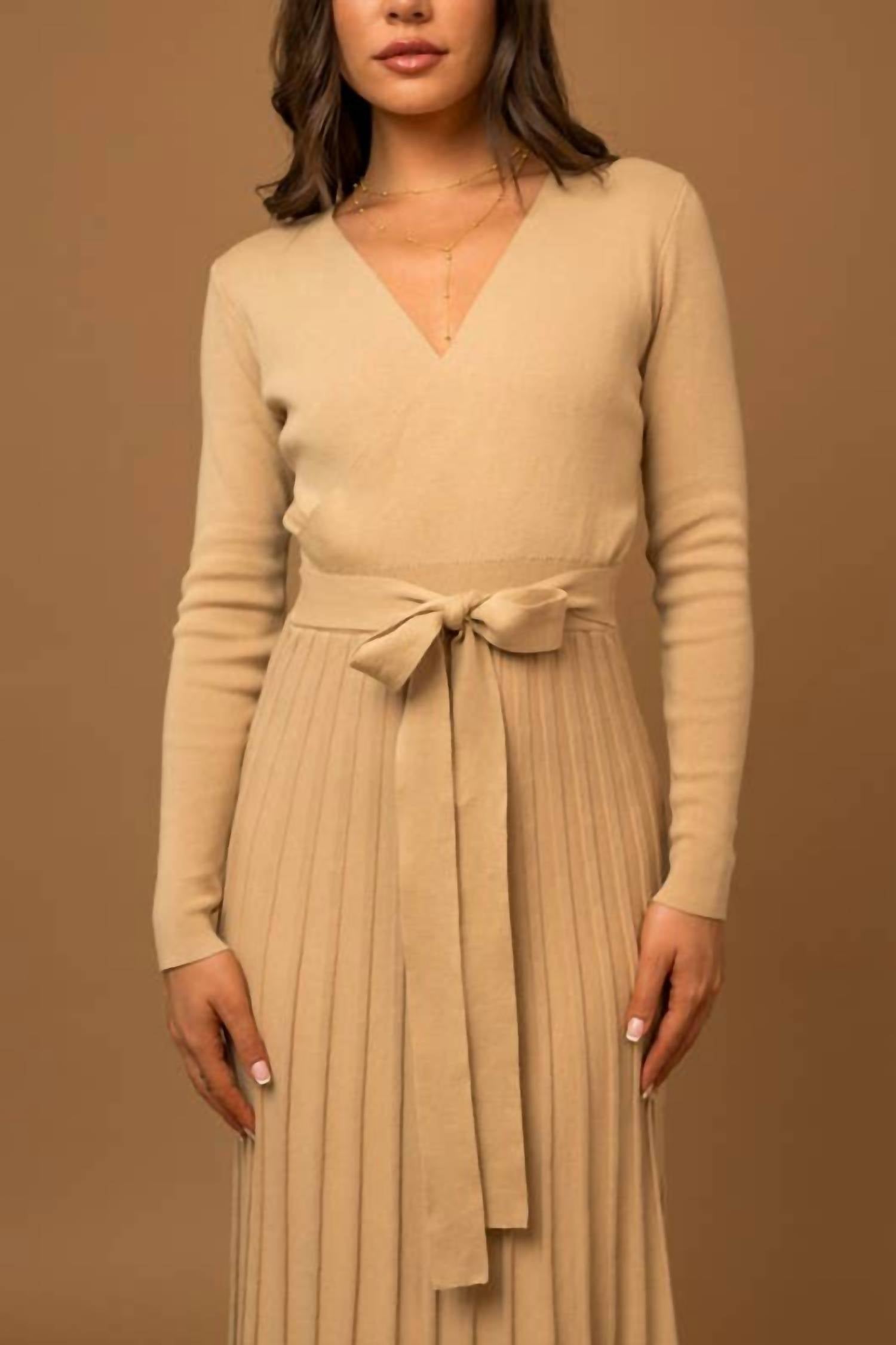 Gilli - Elegant Bow Dress