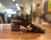 T STRAP