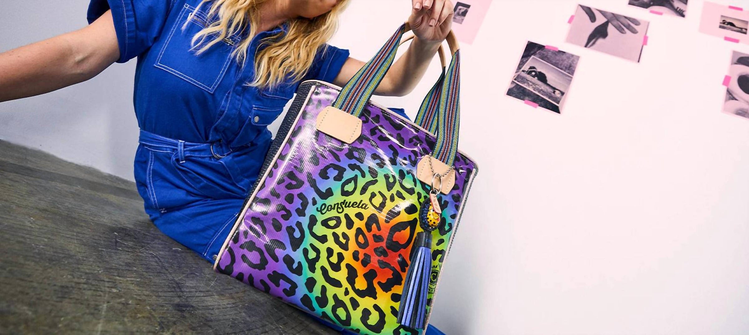 Consuela - Semi Classic Tote Bag