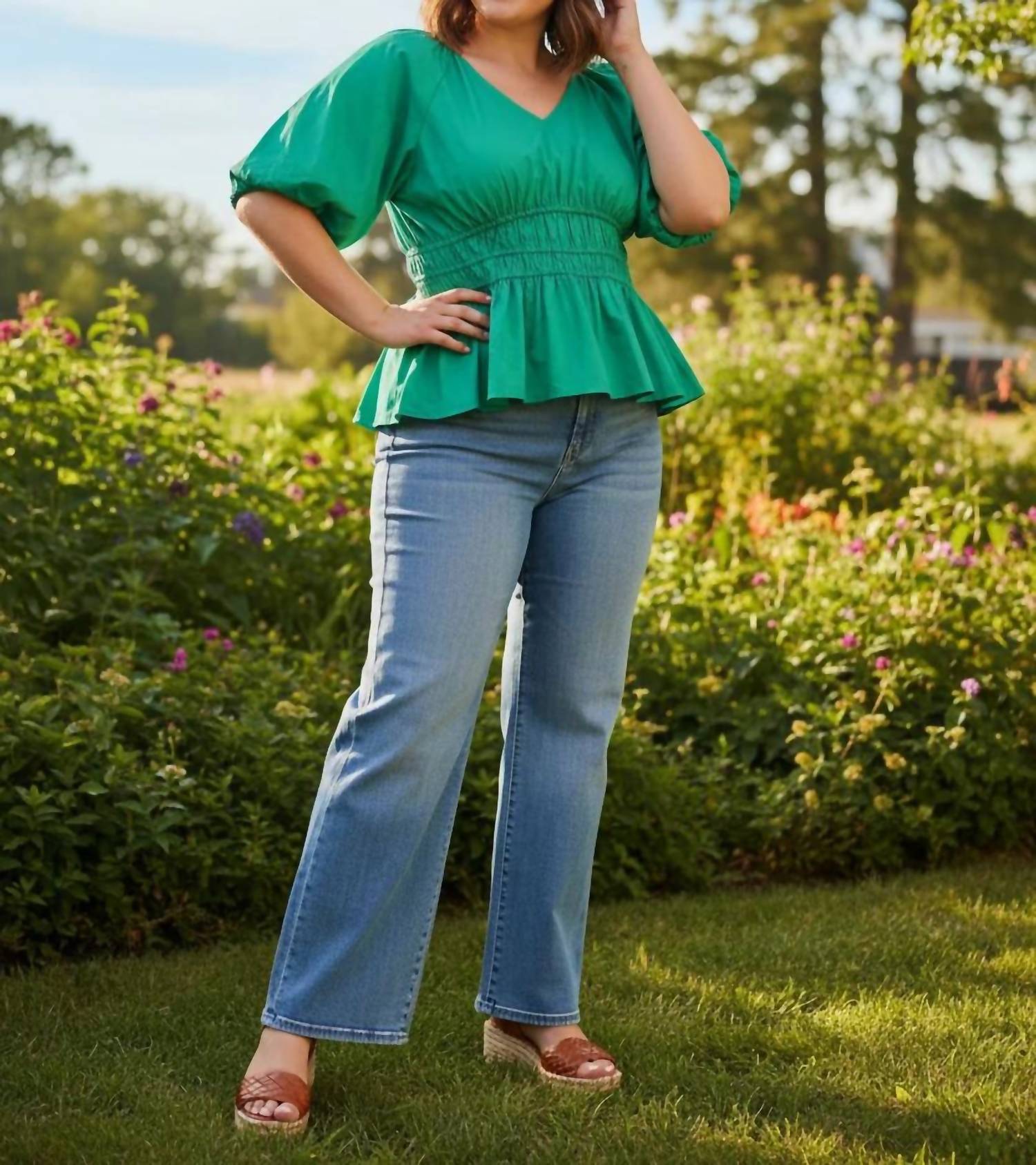 She + Sky - Women's Half Bubble Sleeve V Neck Woven Top