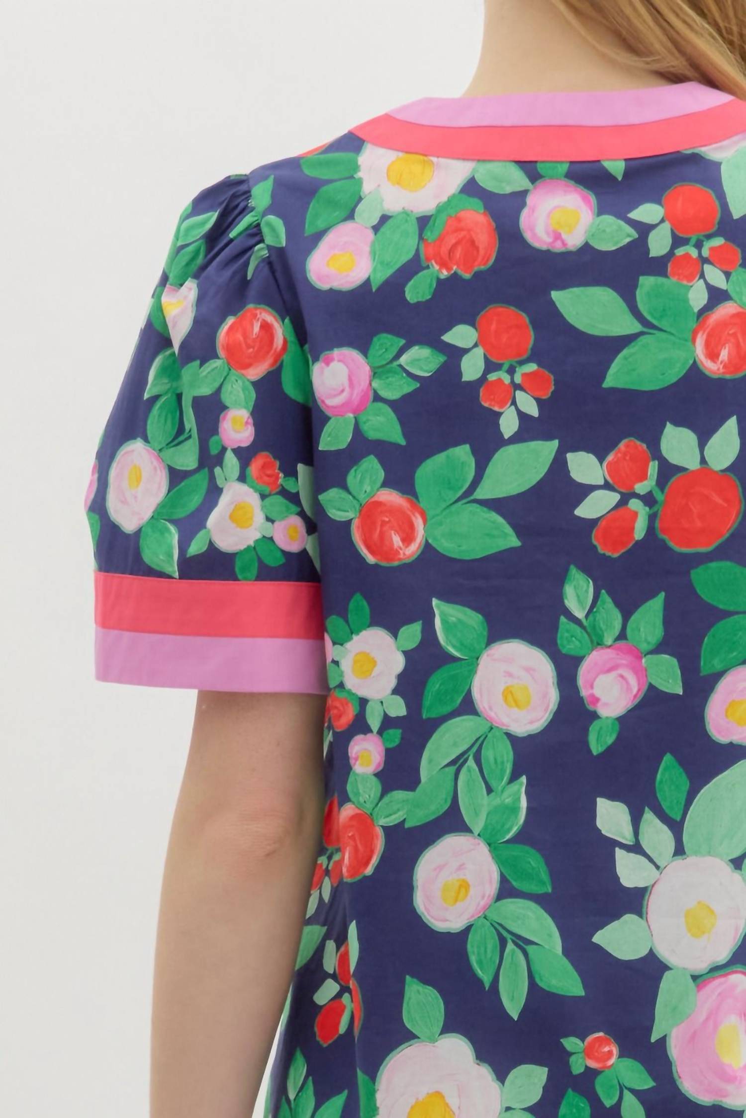 Entro - Rinna Floral Top