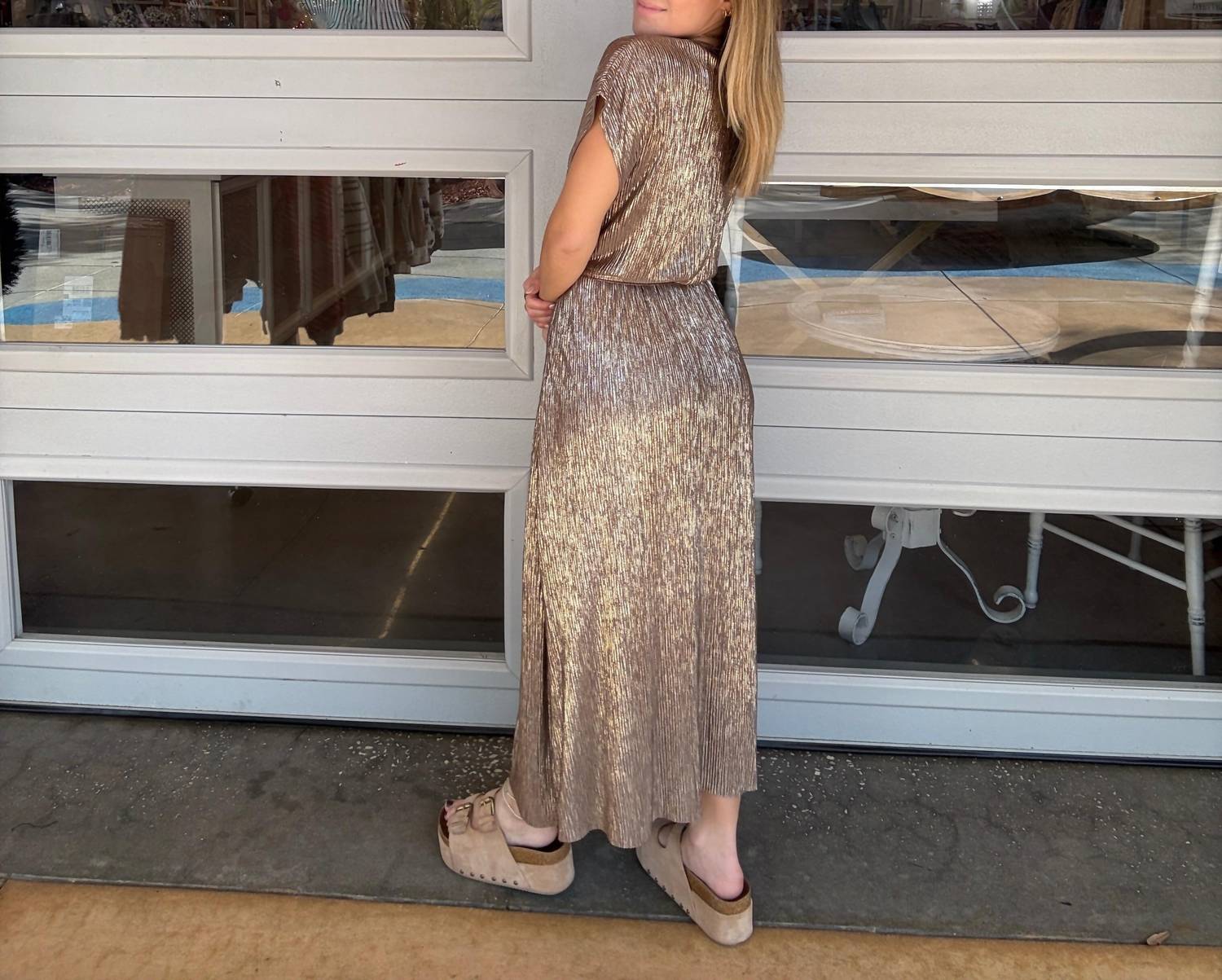 Dress Forum - Short Sleeve Midi Dress