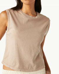 Amo - Sleeveless Babe Tee