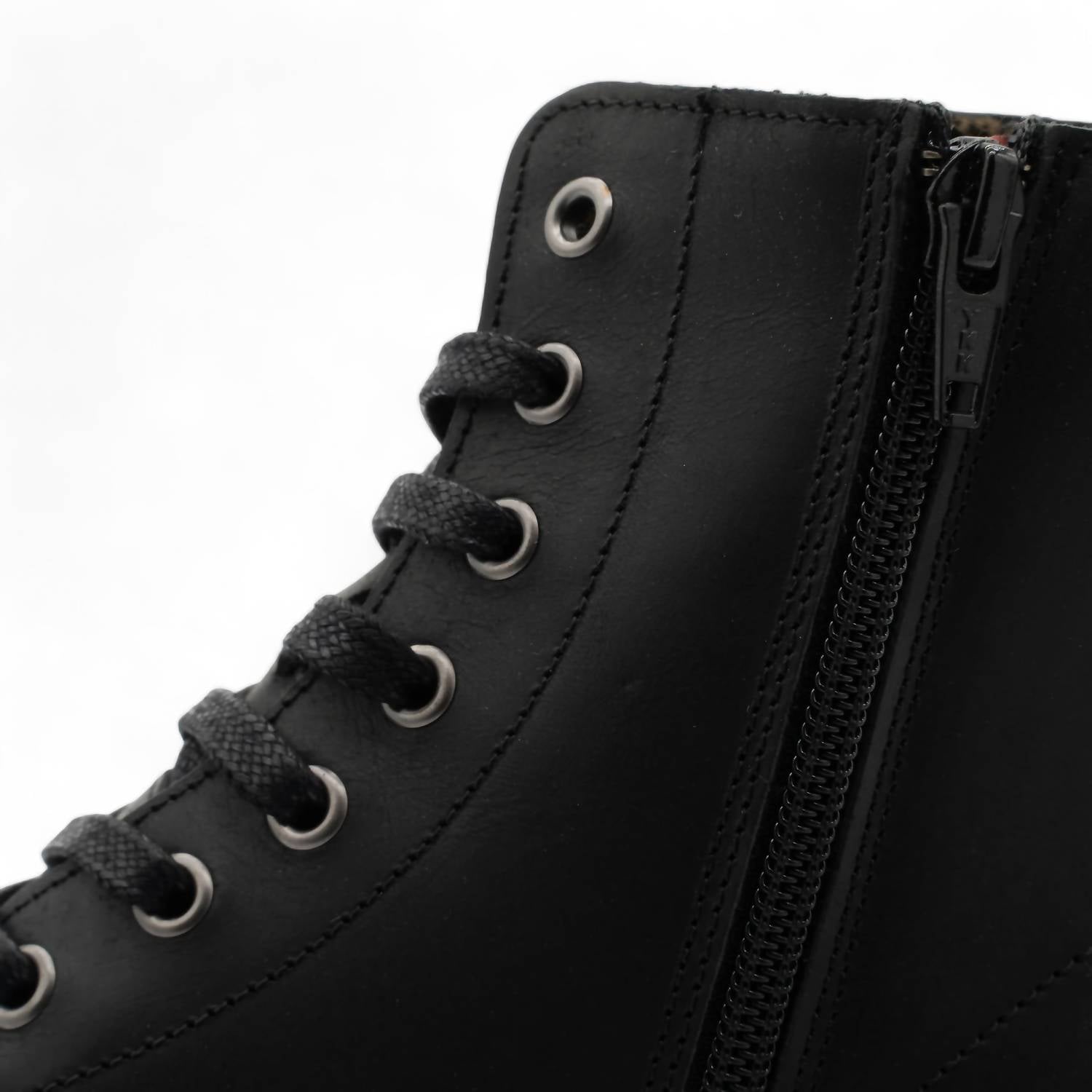 Oak & Hyde - WOMEN'S BRIXTON BOOTS