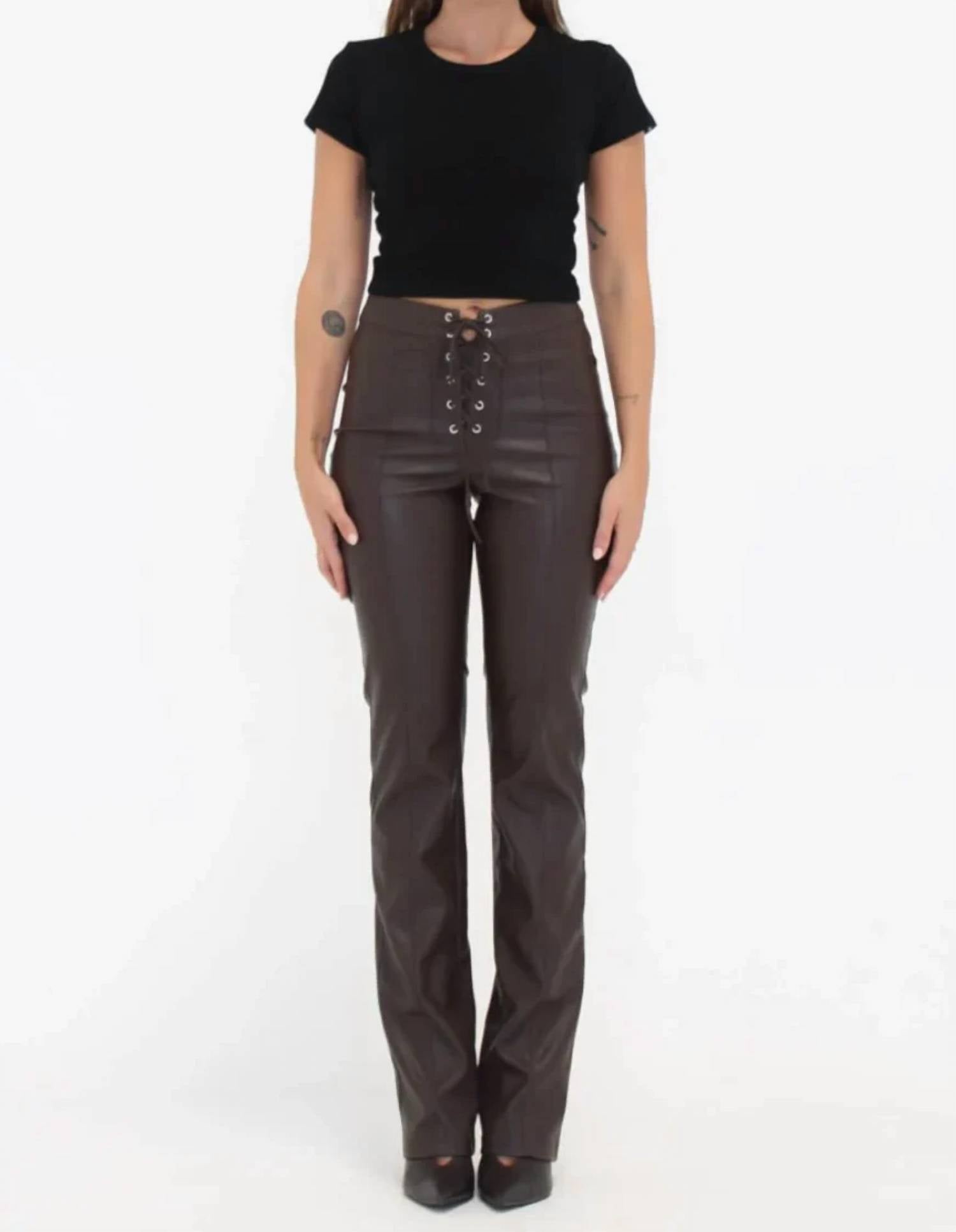 Rumored - Women's Straight Shorter Pants