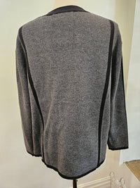 Eternelle - Women's Tipped Crewneck Sweater